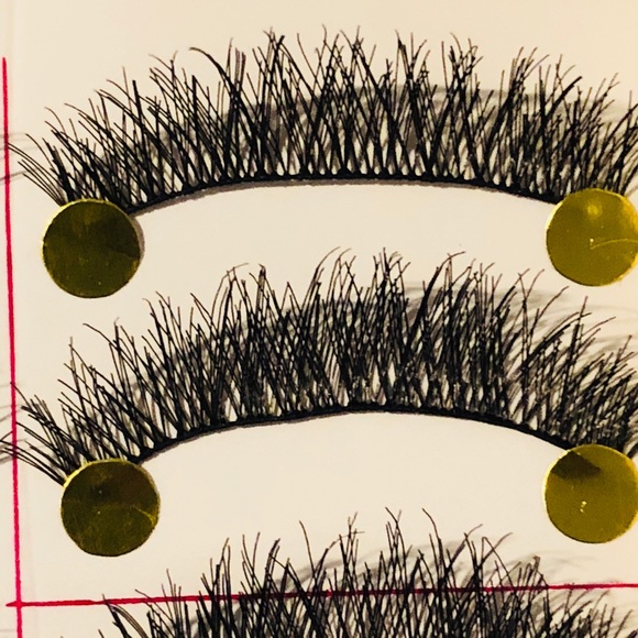 Eye lash - Picture 1 of 6